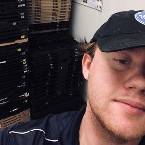 Meet your Posher, Daniel